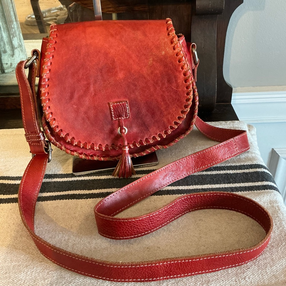 Bed Stu Leather Half Moon Crossbody Shoulder Bag Scarlet Red MSRP $245 - Picture 3 of 15